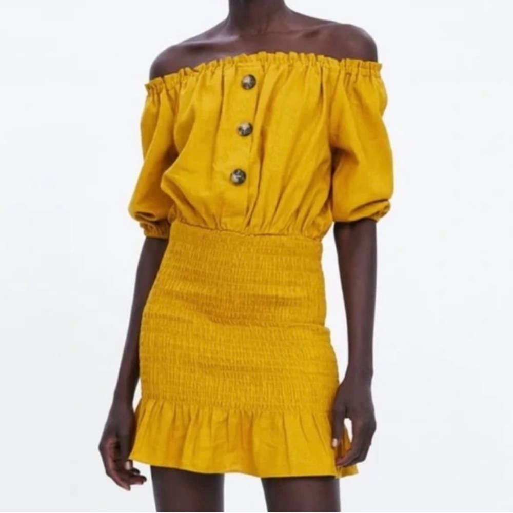 Zara Women’s Mustard Size Small Off-Shoulder Dress Ruched Fitted